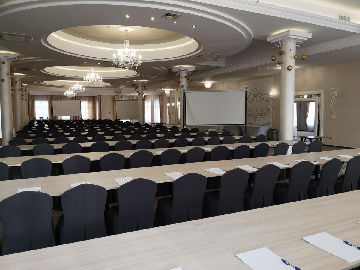 Alabaster Rezydencja Rzeszów Extérieur photo