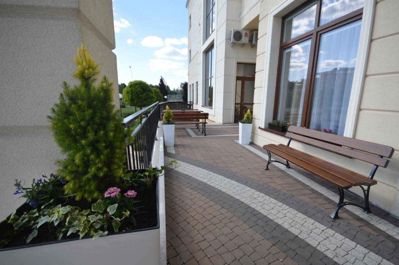 Alabaster Rezydencja Rzeszów Extérieur photo